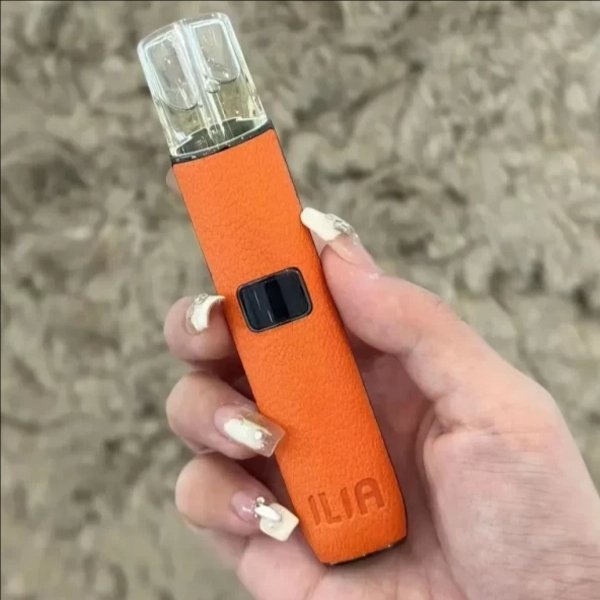 ILIA 哩亞一代皮革主機