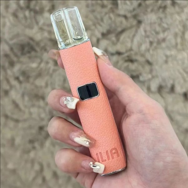 ILIA 哩亞一代皮革主機